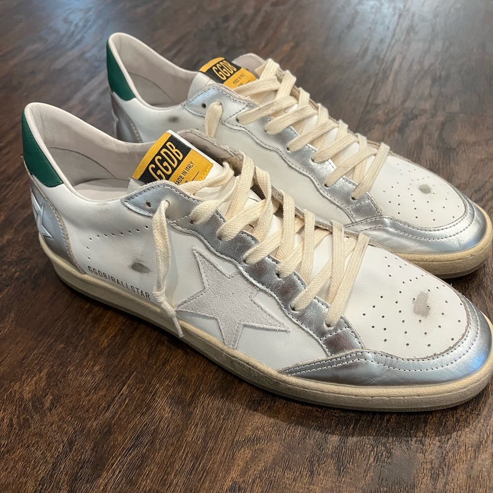 NWOT GOLDEN GOOSE Ball Star